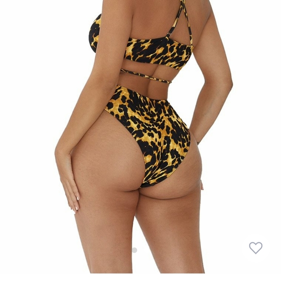 4 XL new swimsuits - Picture 6 of 6